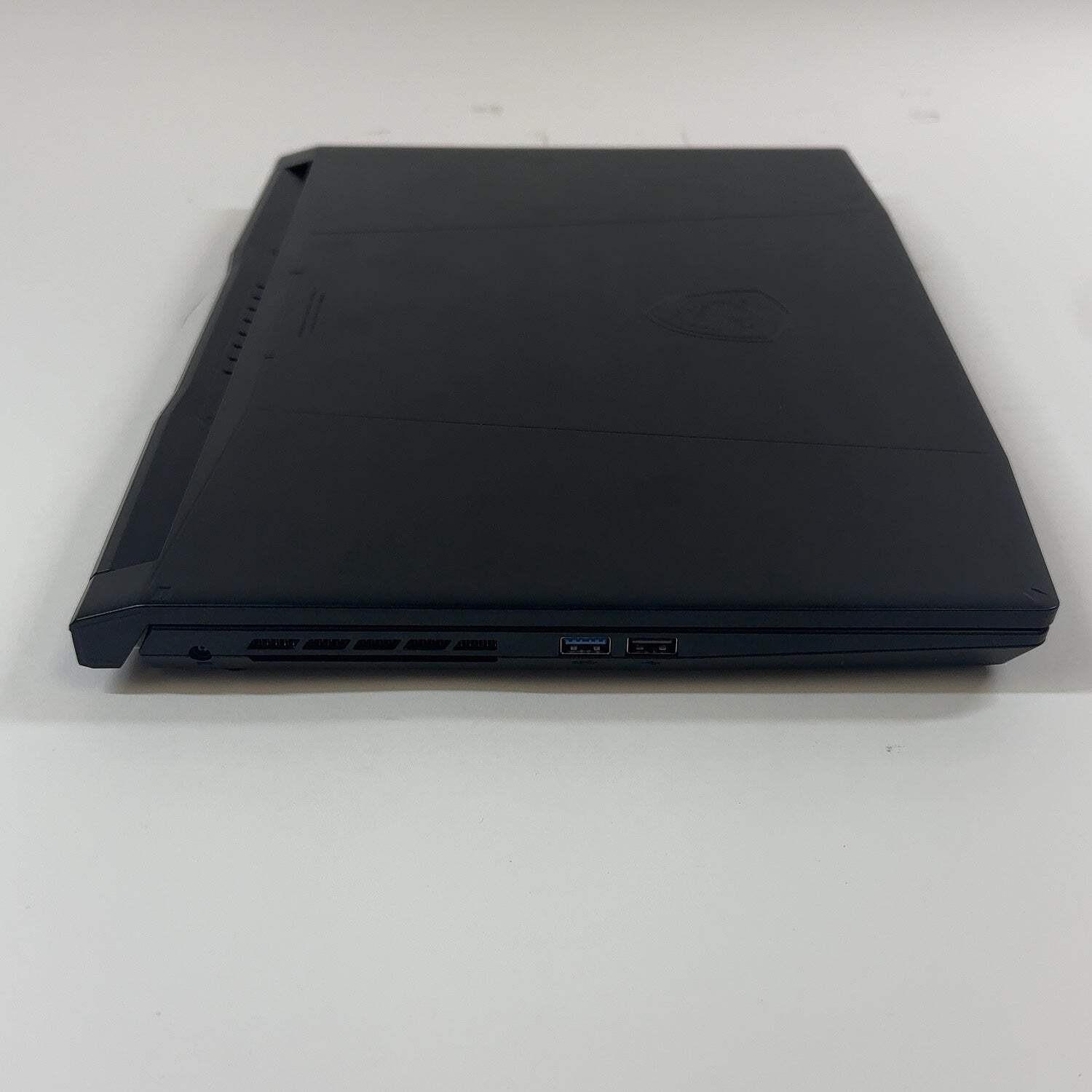 MSI Katana 15 B13VEK 15.6″ i7-13620H 2.4GHz 16GB RAM 1TB SSD GeForce RTX 4050