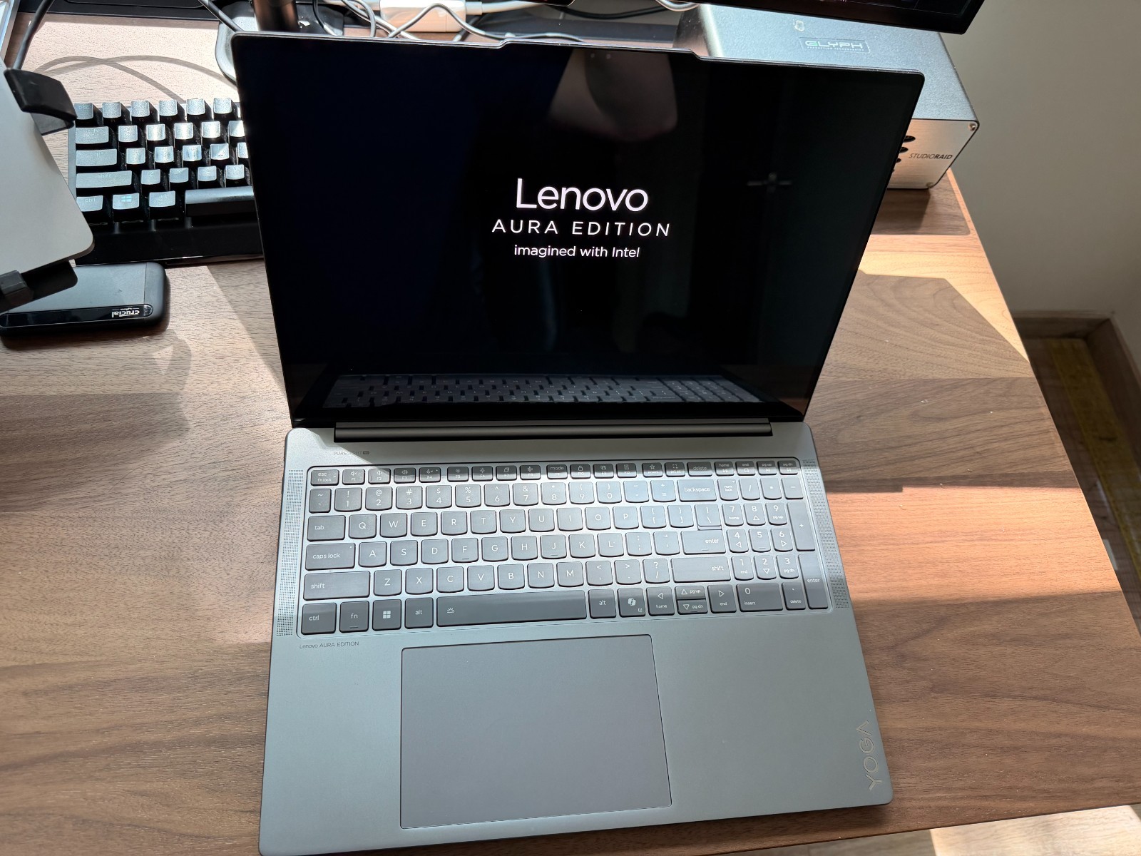 Lenovo – Yoga Pro 9i 16″ Intel Core Ultra 9 285H 2025, 32GB, 1Tb, RTX5050