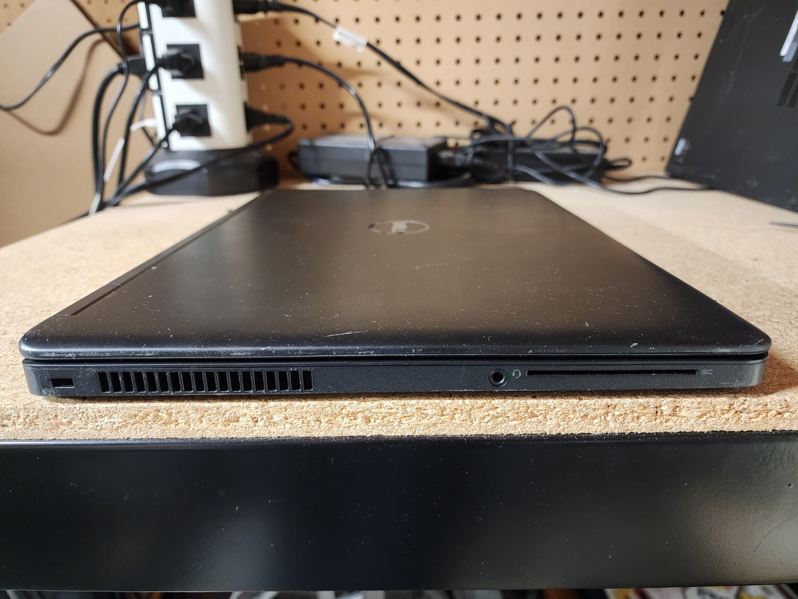 Dell Latitude E5550 i7-5600U 2.60GHz 16GB RAM No HDD/OS/Batt See Desc