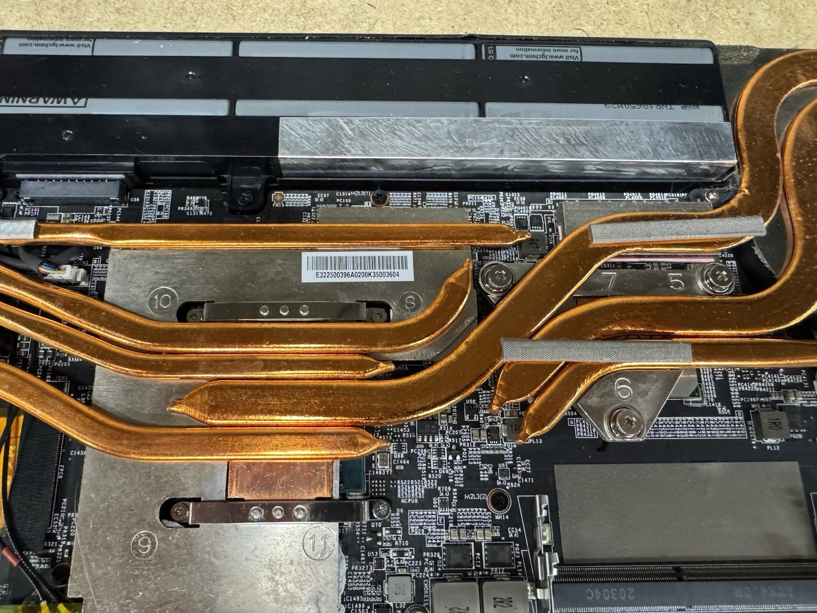 MSI GE75 Raider 10SE 17.3″ Gaming Laptop i7-10750H RTX 2060 BAD FOR PARTS REPAIR