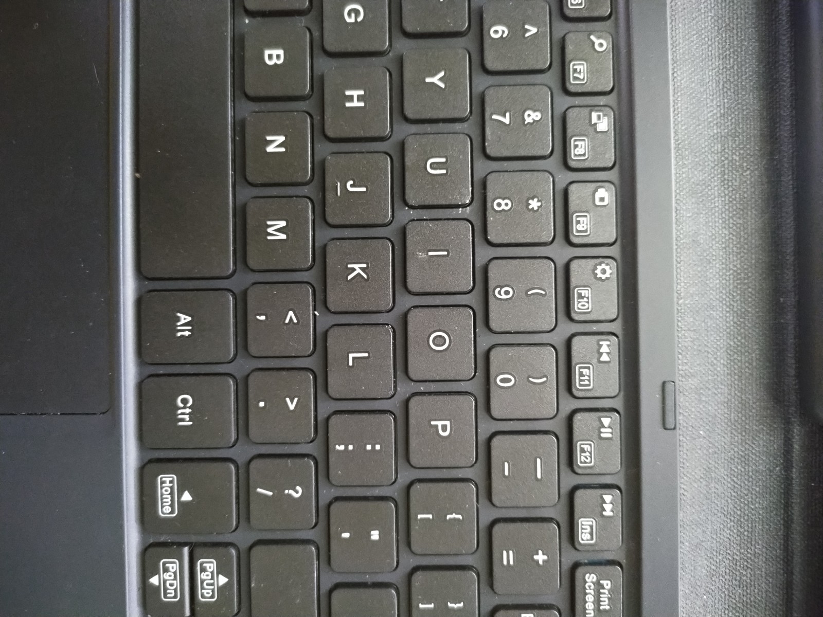 Onn Surf 10.1 2-in-1 detachable laptop