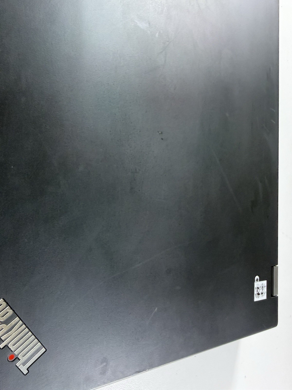 LENOVO THINKPAD P15 GEN 1 | CORE I7-10850H 512GB 16GB RAM WIN 11 NVIDIA T1000
