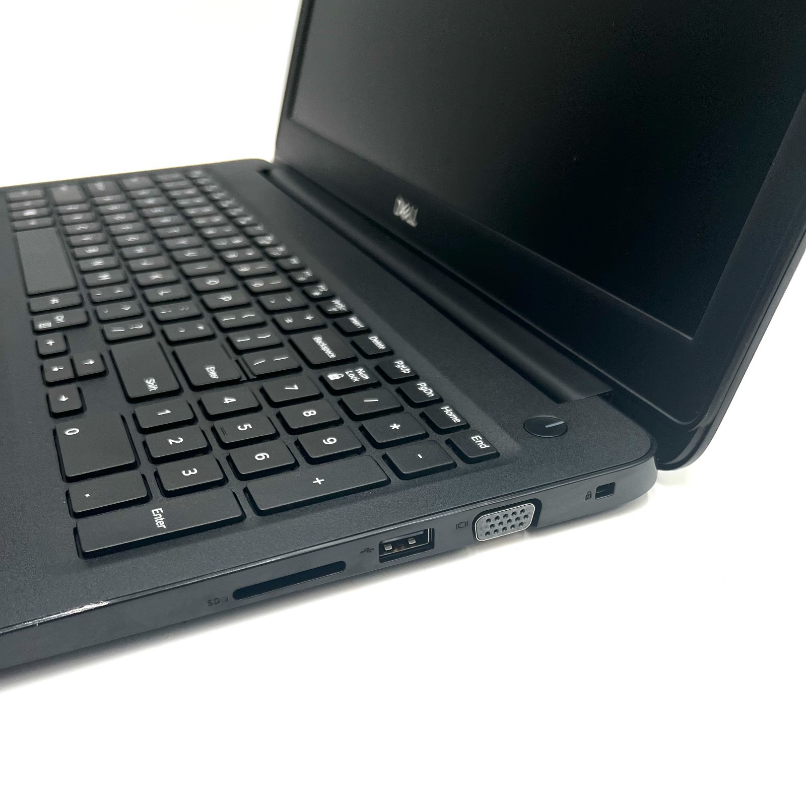 Dell Latitude 3500 15″ i5-8265U 8GB RAM 256GB SSD No OS | TESTED USED GOOD
