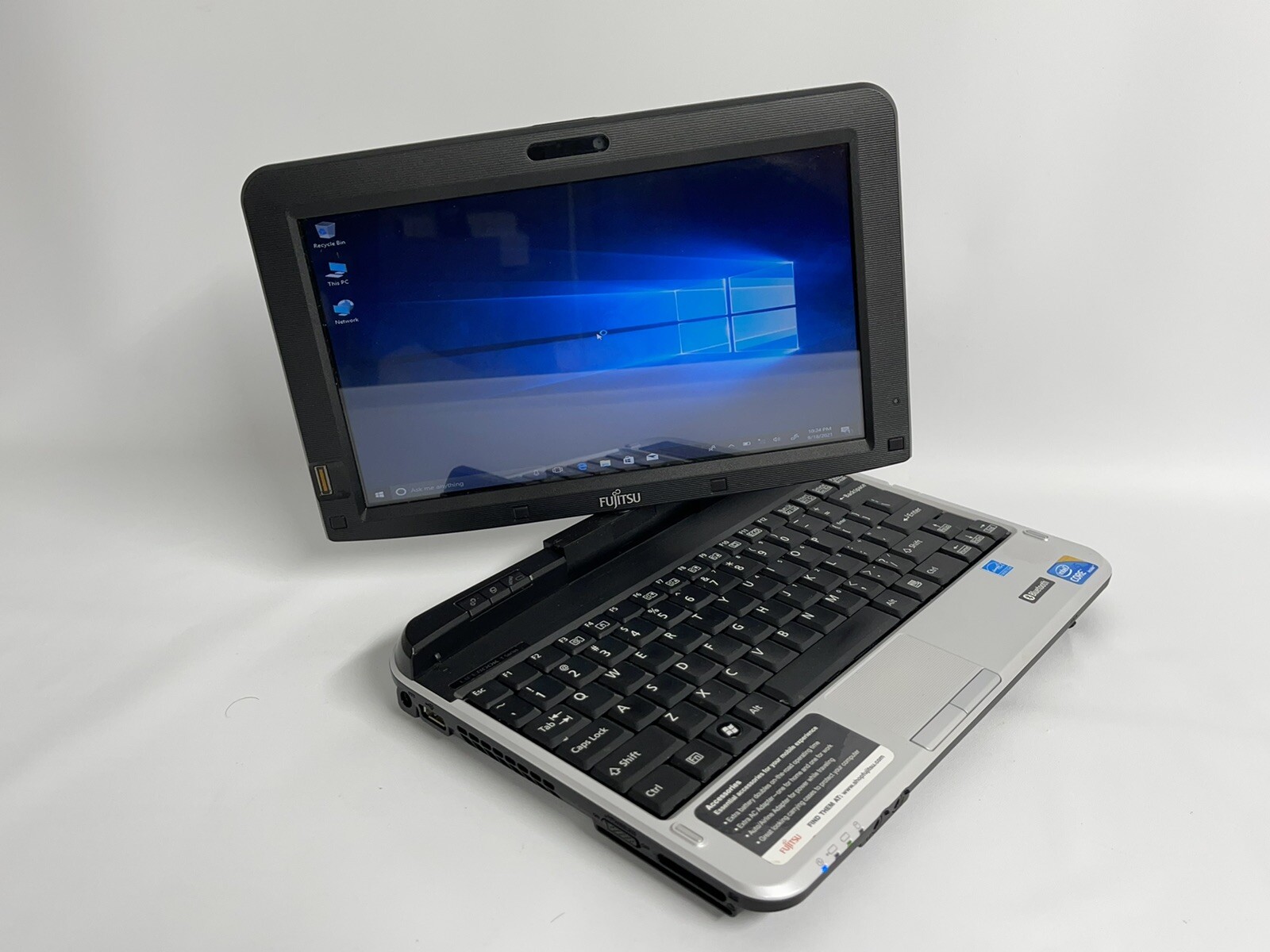 Fujitsu Laptop T Series Intel i5 – 1.33 GHz Windows 10 – 320 HDD