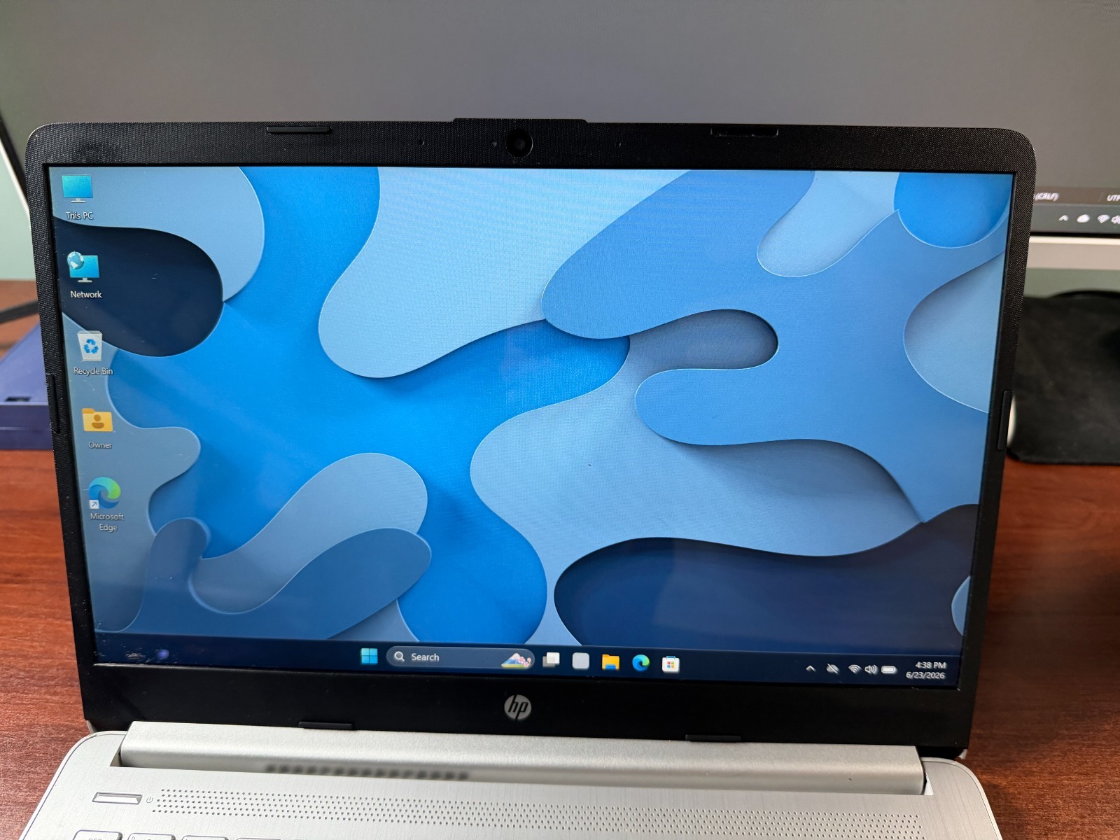 HP Laptop 14-dq1043cl FHD Intel Core i3-1005G1 1.2GHz 8GB RAM 256GB SSD Win11H
