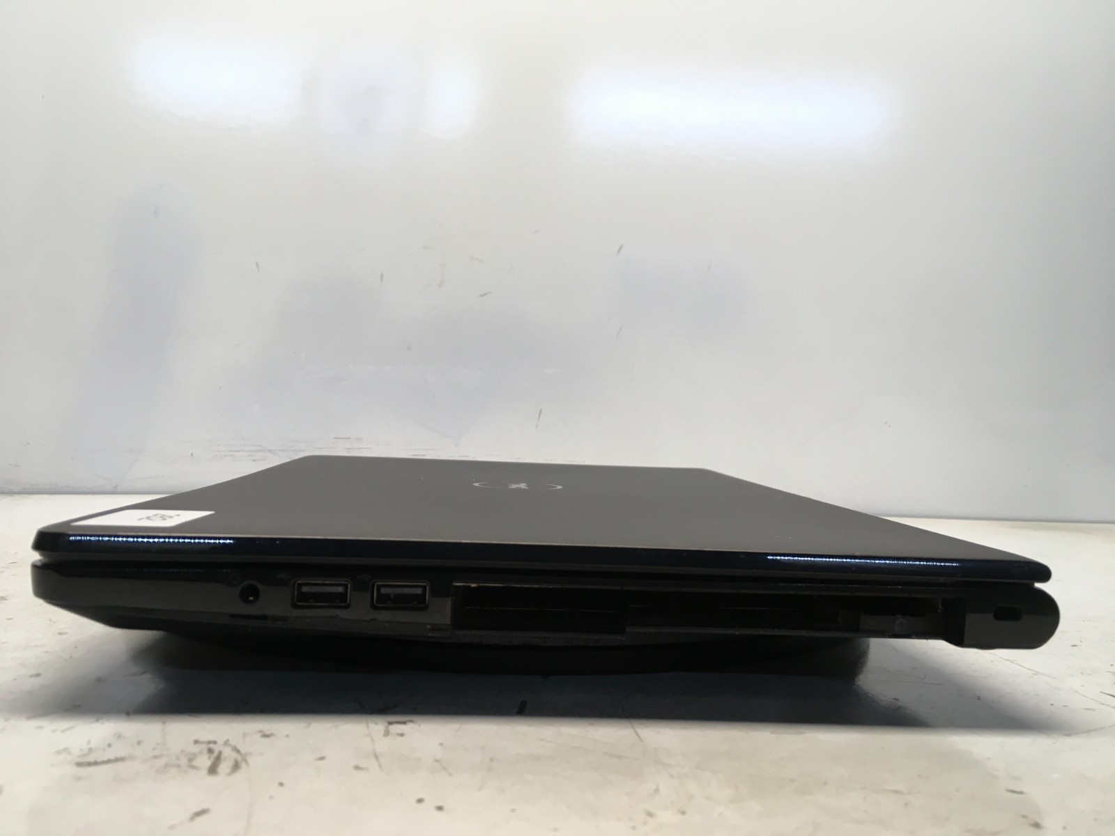 Dell Inspiron 3558 Intel i3-5015U 2.1GHz 8 GB NO HDD