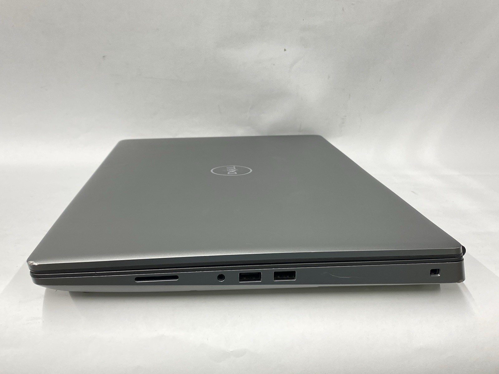 Dell Precision 7750 – Grade B- NOT Touch-i7-10850H – 32GB – 512SSD – W11P – READ