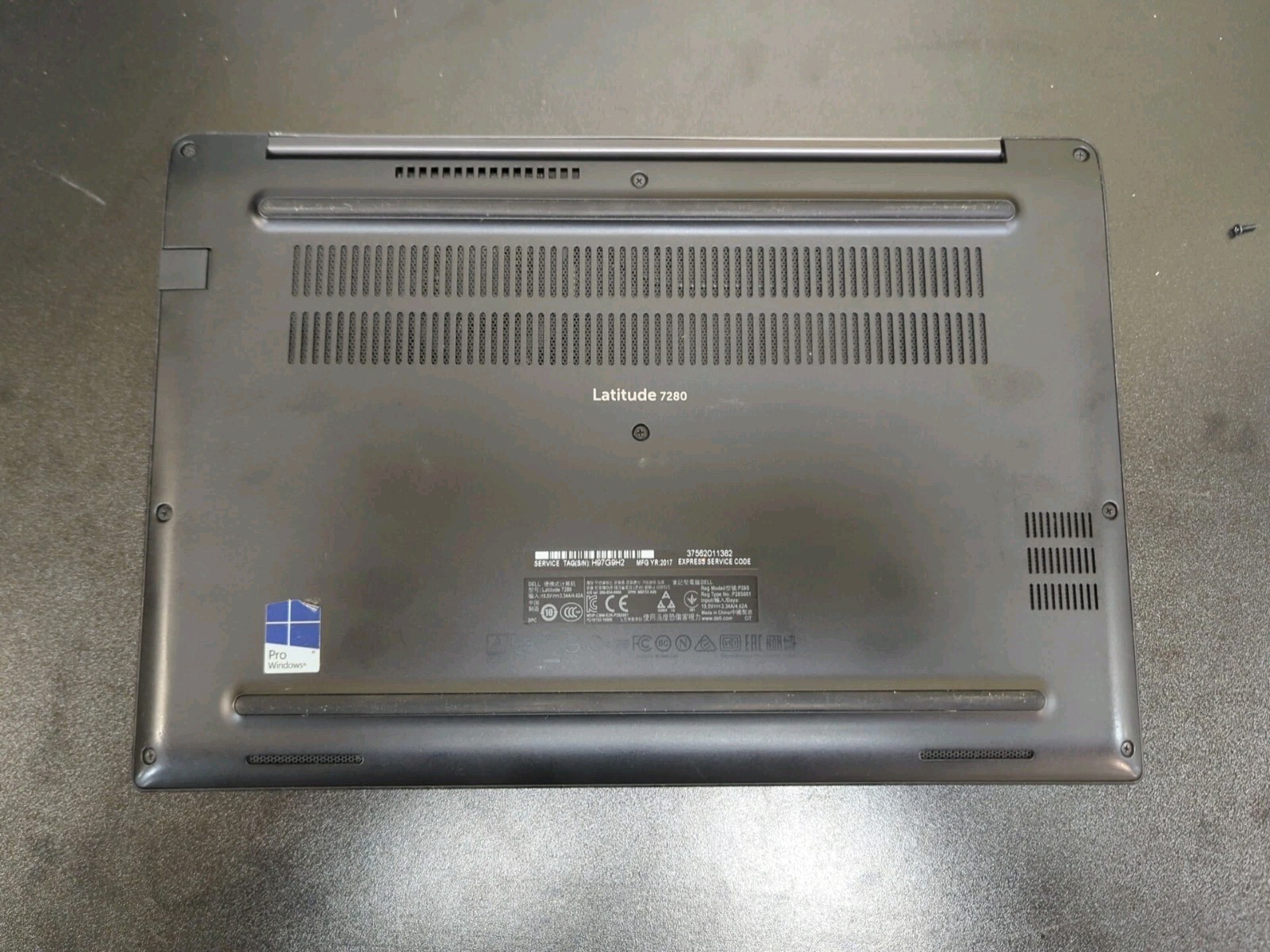 Dell Latitude 7280 12.5″ i5-7300U No RAM/SSD For Parts – Read Description
