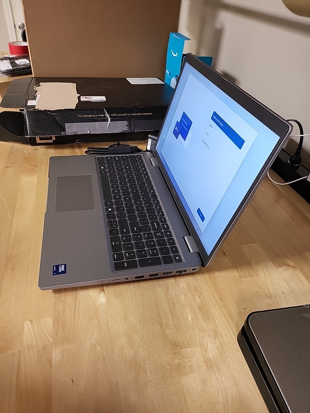 Dell Latitude 5550 i7-155U 16GB 512GB BT5.3 WiFi6E 15.6F W11P