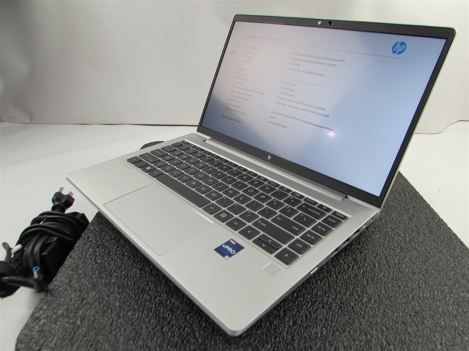 HP ELITEBOOK 640 (G9) 1920X1080 FHD TOUCHSCREEN I7-1270P NO SSD 8GB RAM NO O.S