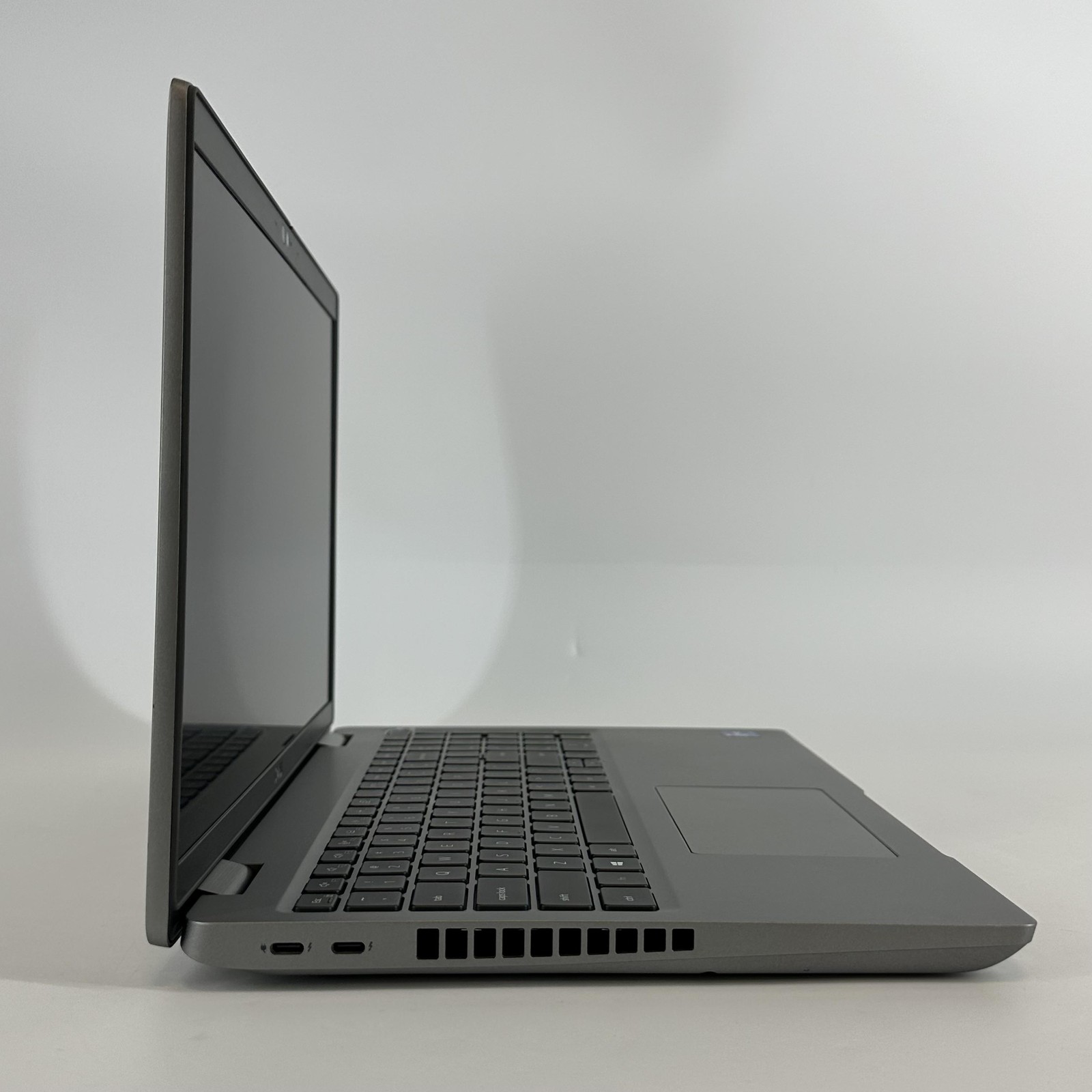 Dell Precision 3561 15.6 FHD TOUCH i7-11850H 2.50GHz 32GB 1TB SSD T600 Very Good