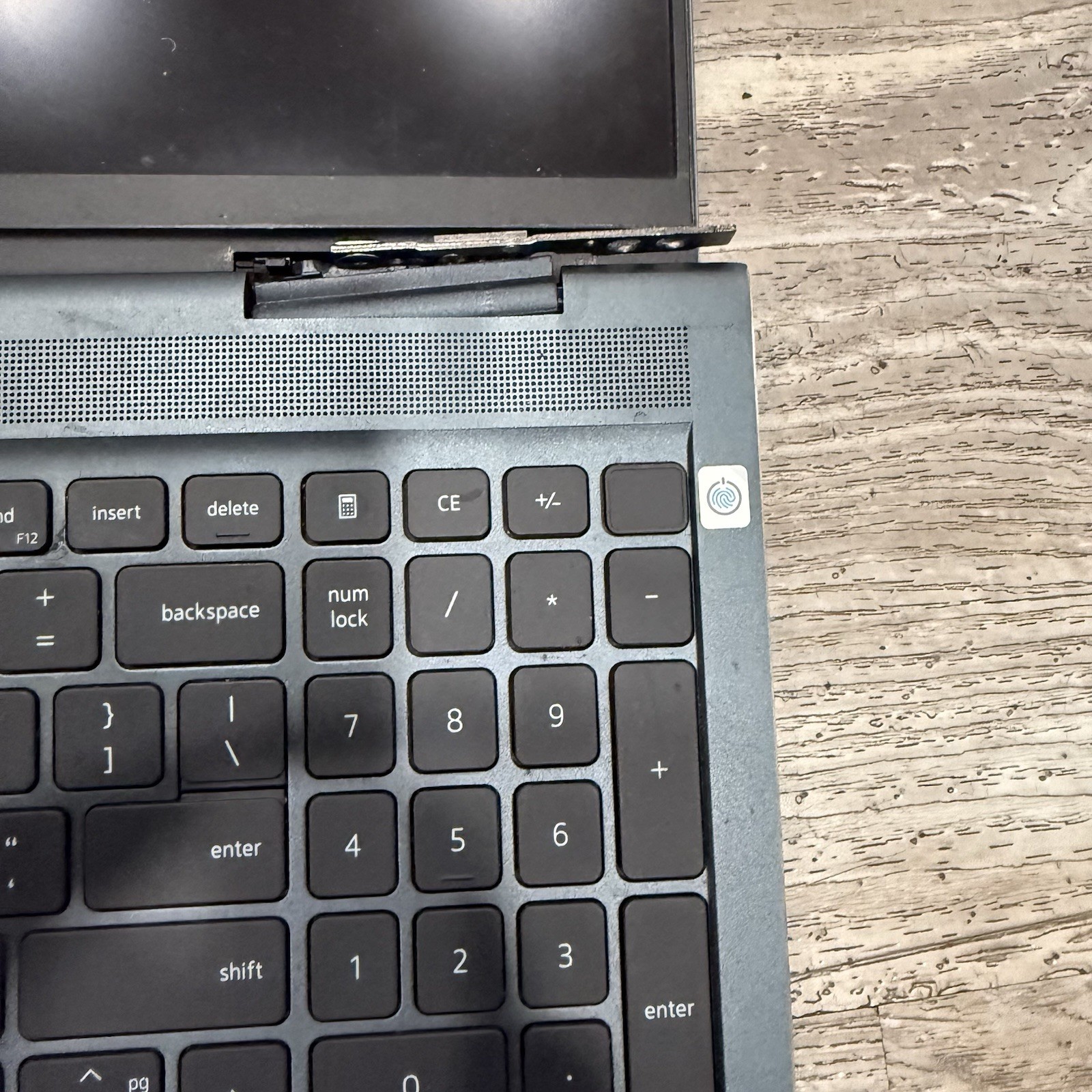 Dell Inspiron 16 Plus 7610 16″ Intel Core i7-11800H, FOR PARTS ONLY