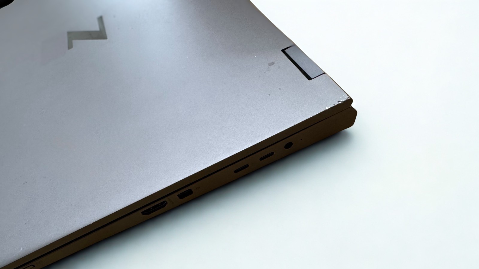 HP ZBook Fury G8 17.3” i7-11850H 32GB 512 SSD Radeon W6600M