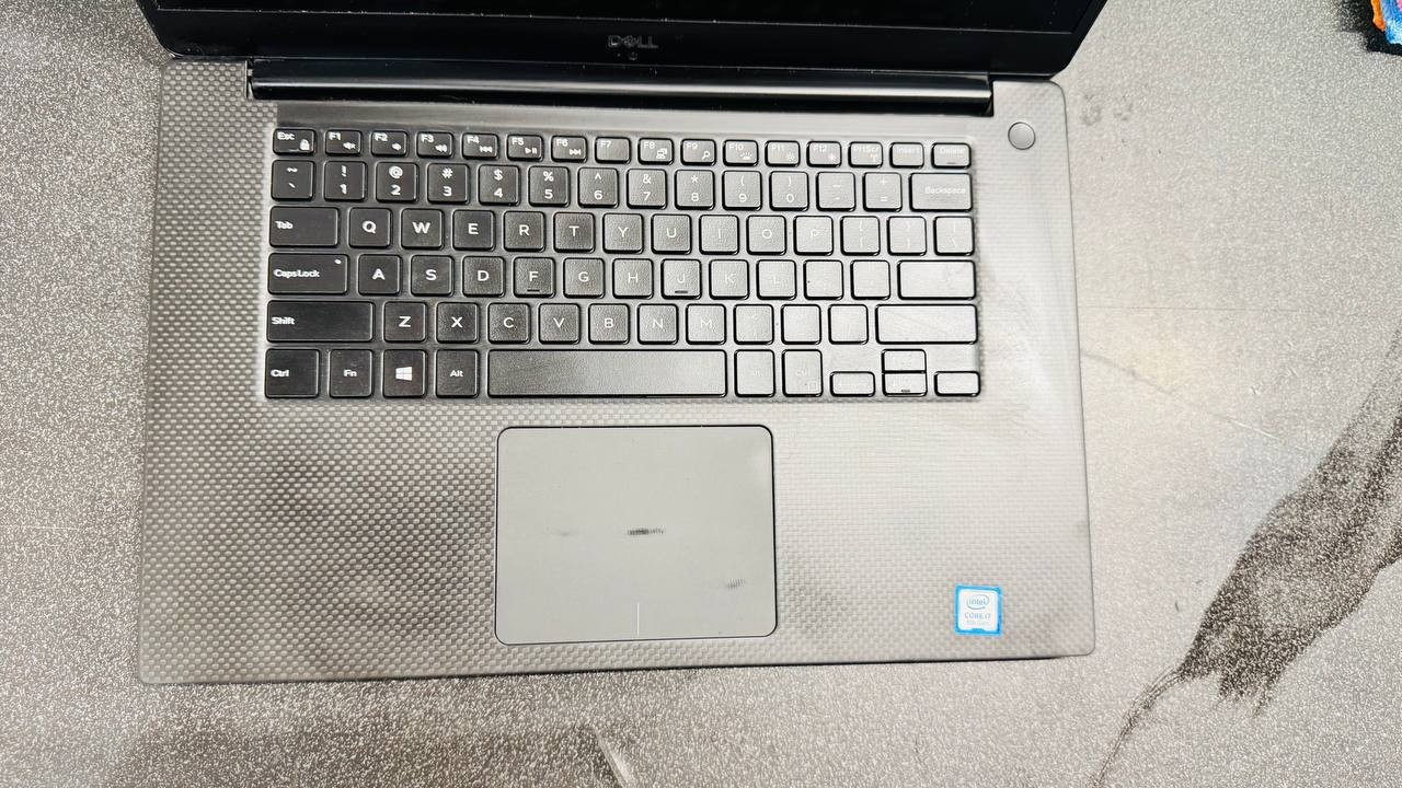Dell Precision 5530 15.6″ Touch Core i7-8850H 32GB 512G NVMe Win 11 Pro