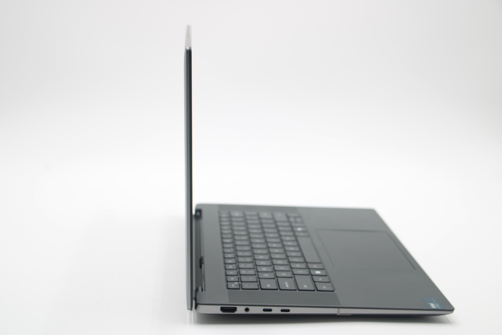 Dell Precision 5690 3.8GHz vPRO Ultra 7 155H/32GB/512GB SSD/RTX 1000 Ada 91% BH