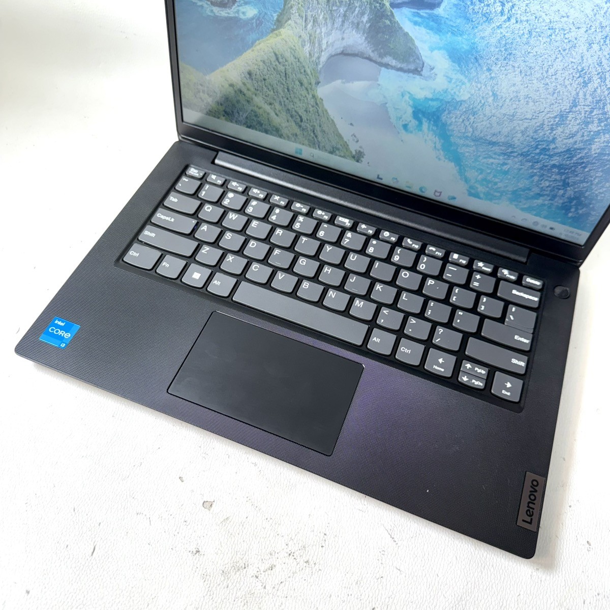 Lenovo V14 G4 IRU 14″ Intel Core i3-1315U 8GB RAM 256GB SSD! (WMP014658)