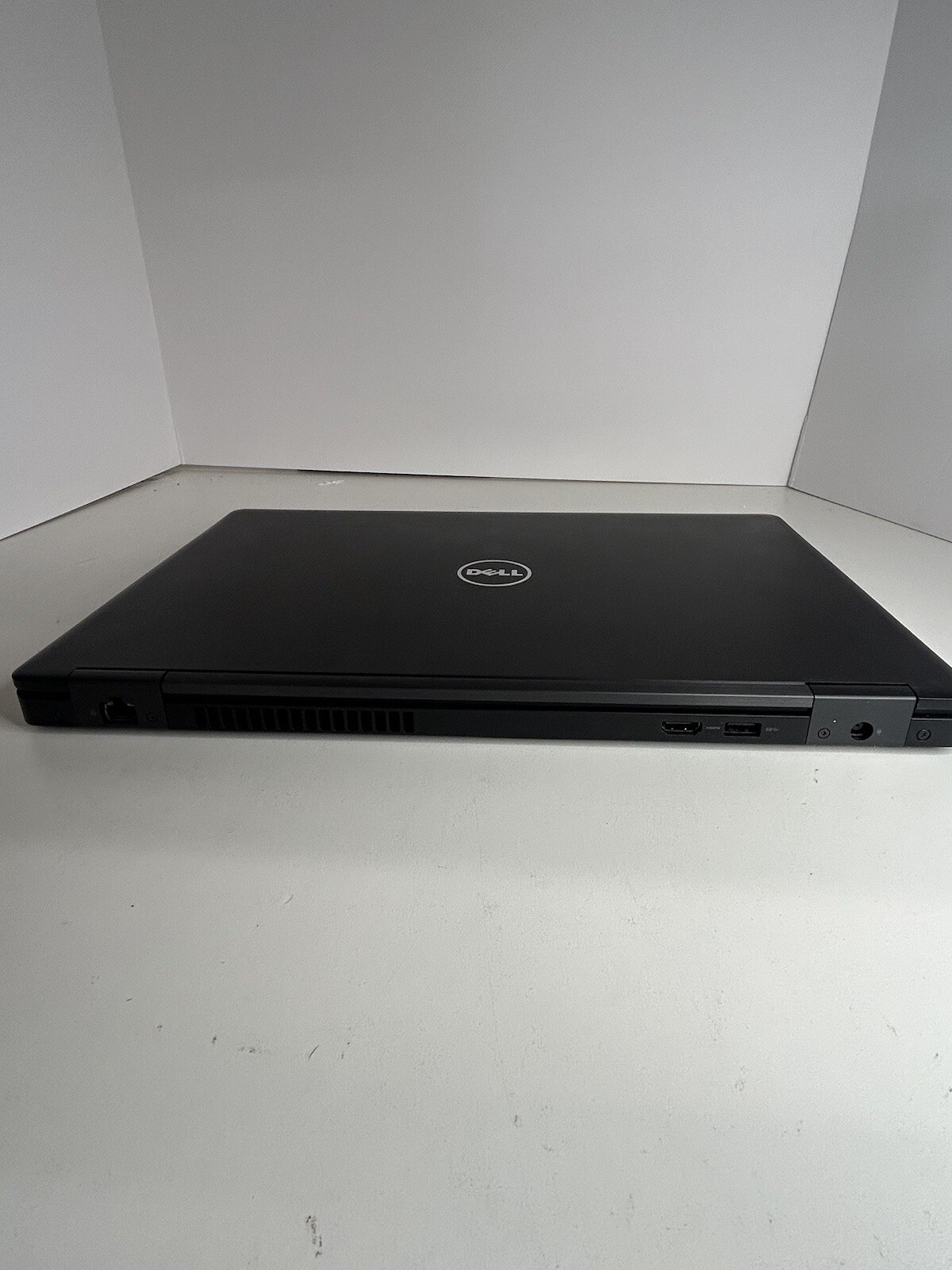 Dell Latitude 5580 i7-7820. 24GB, 1TB 2.5” SSD, Intel HD Graphics 630. Win 11 P