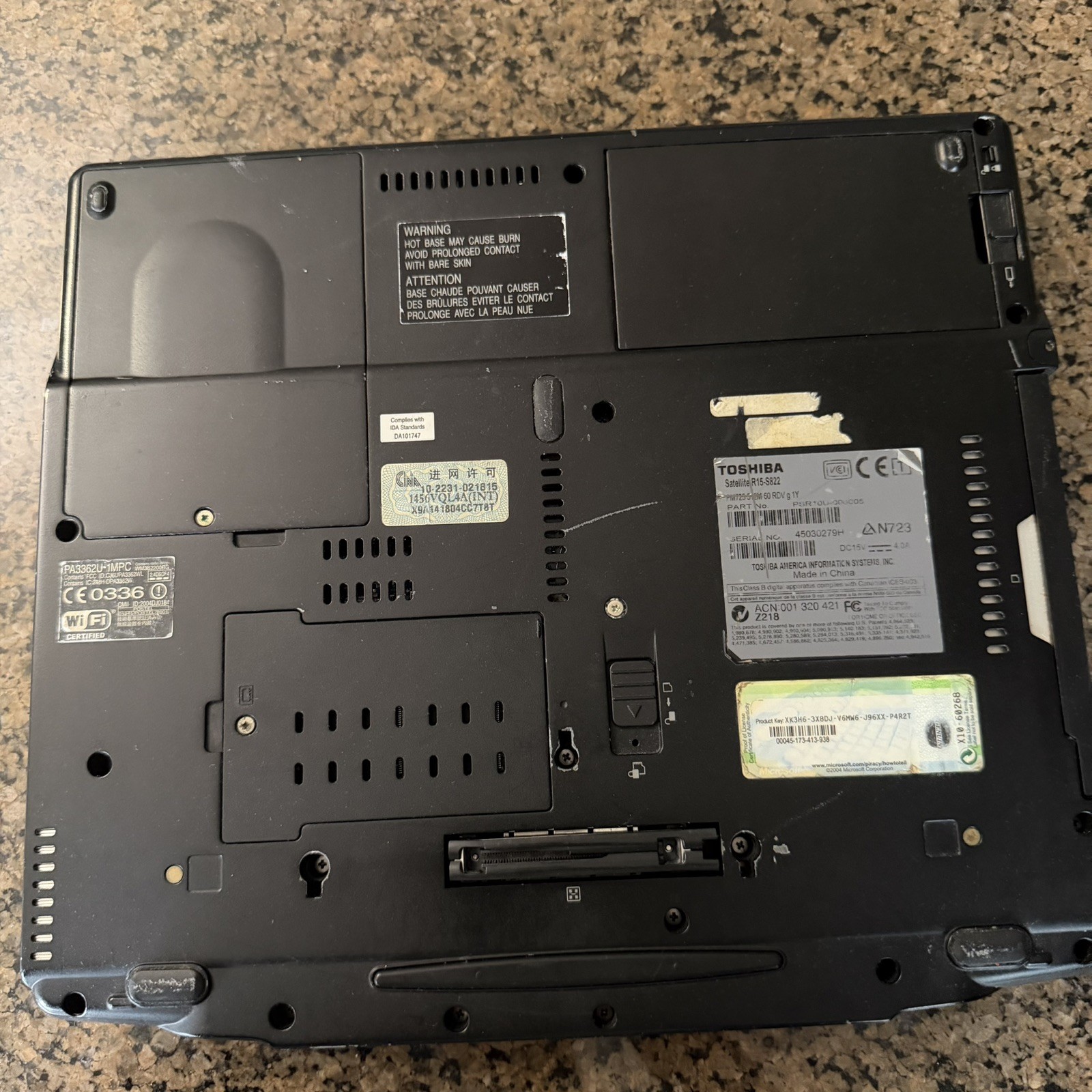Toshiba Satellite R15-S822 Laptop Convertible Tablet UNTESTED No Charger Parts