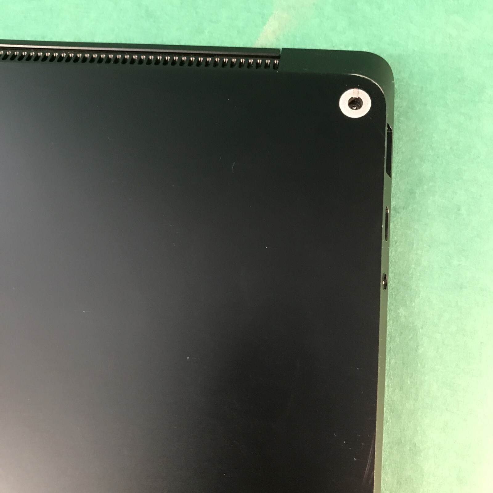 Microsoft Surface Laptop 4 15″ Touch i7-1185G7 512GB SSD 8GB RAM Win11Pro 1979