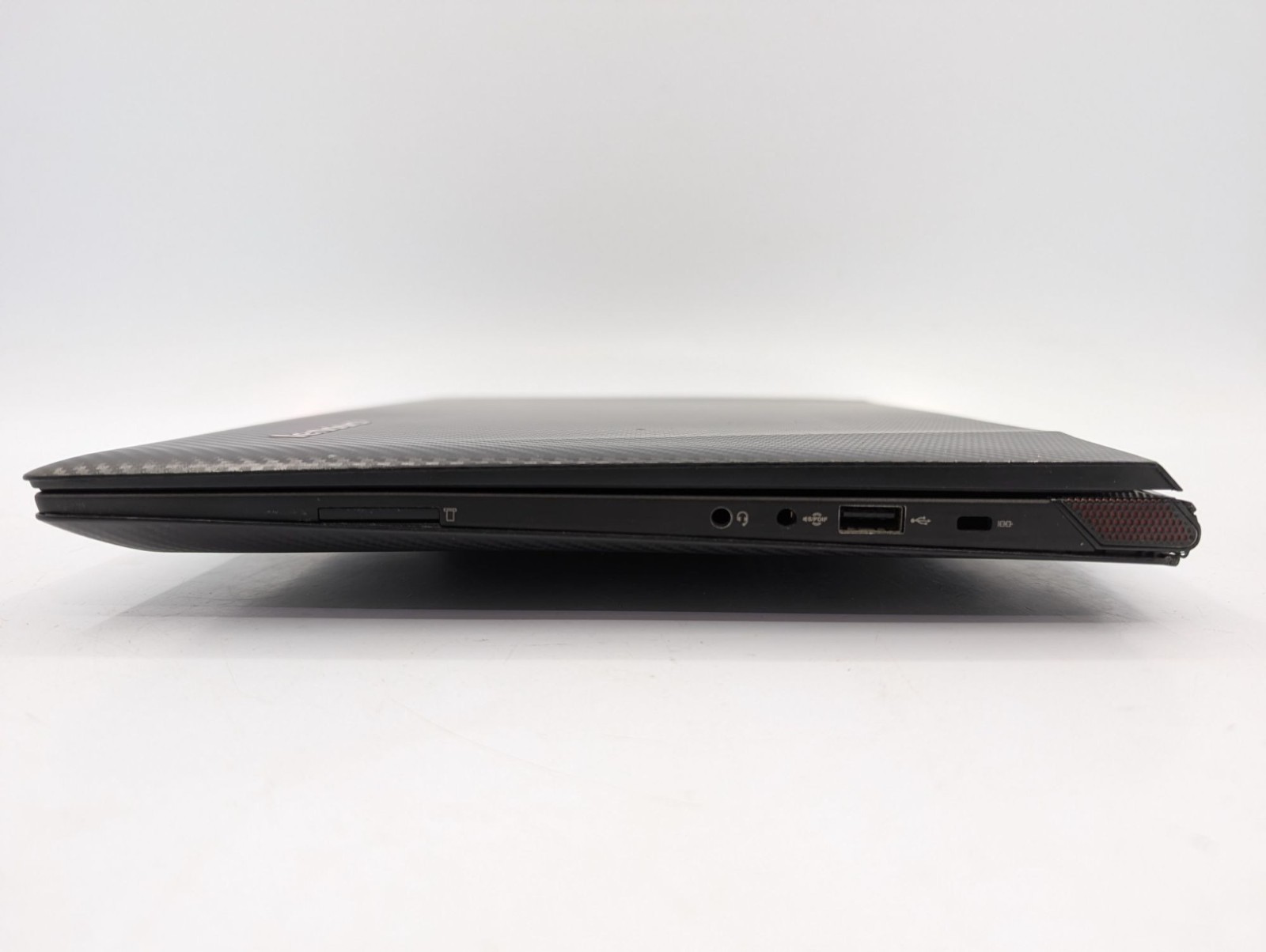 Lenovo Y40-70 Laptop 14″ Display Intel Core i7-4510U 2.00 GHz 4GB RAM Black