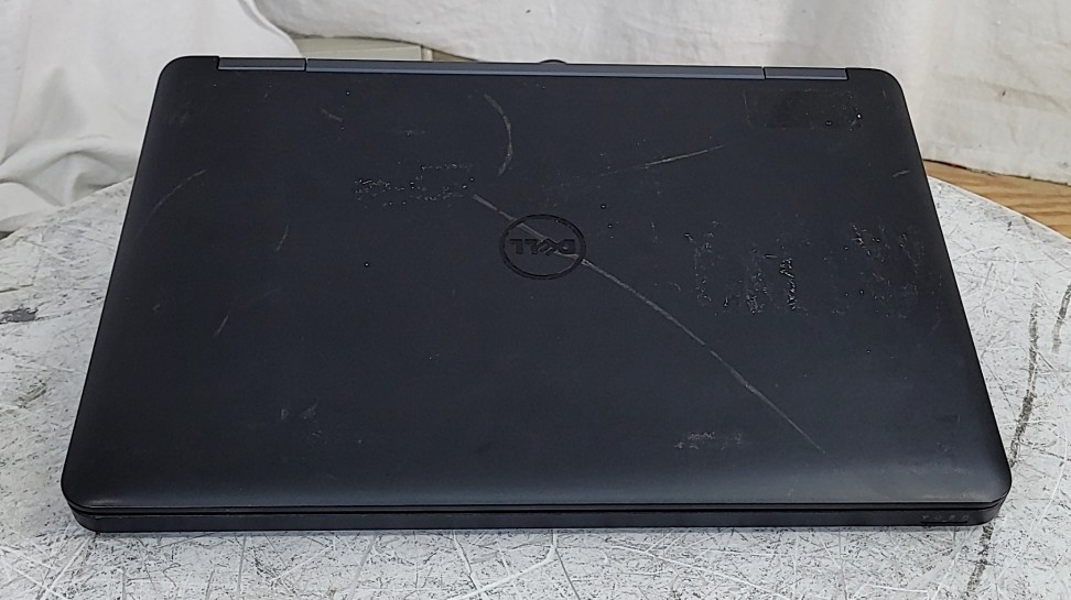 DELL LATITUDE E5440 Laptop Core I5-4310U 4GB SEE NOTES