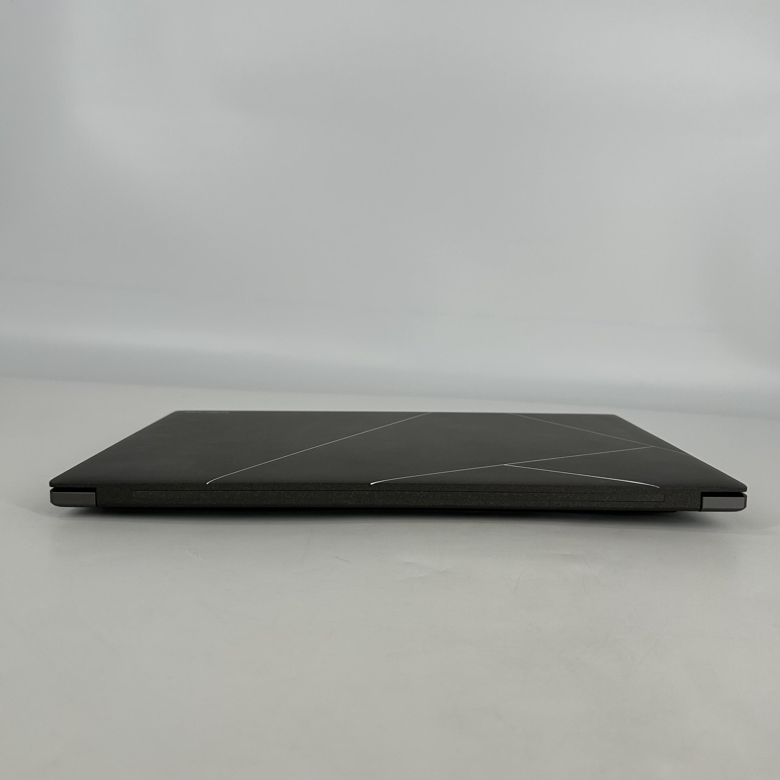 Asus Zenbook S 14 120Hz QHD+ TOUCH 2.2 GHz Ultra 7 258V 32GB 1TB SSD Excellent
