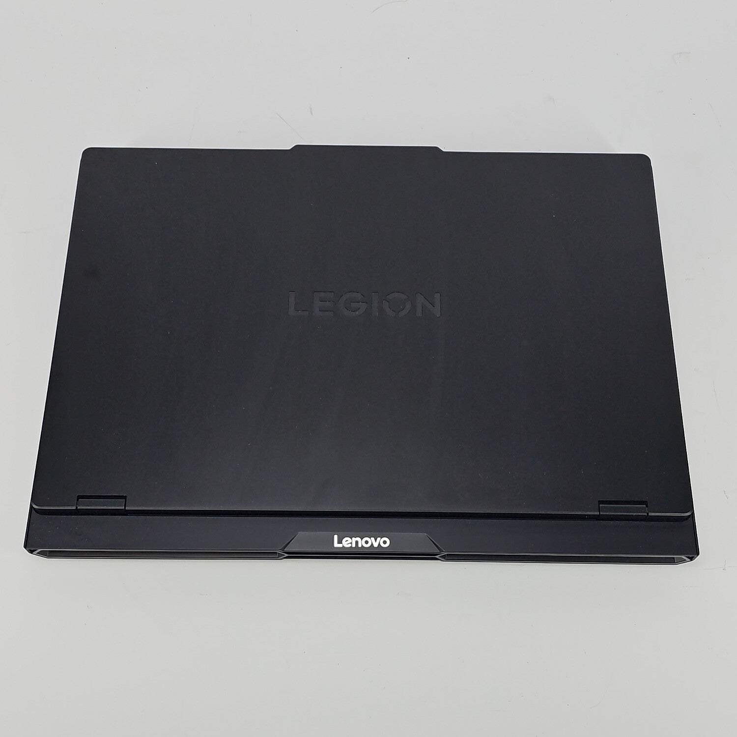 Lenovo Legion 5 Pro 16ADR10 16″ Ryzen 7 8745HX 32GB RAM 1TB SSD GeForce RTX 5060