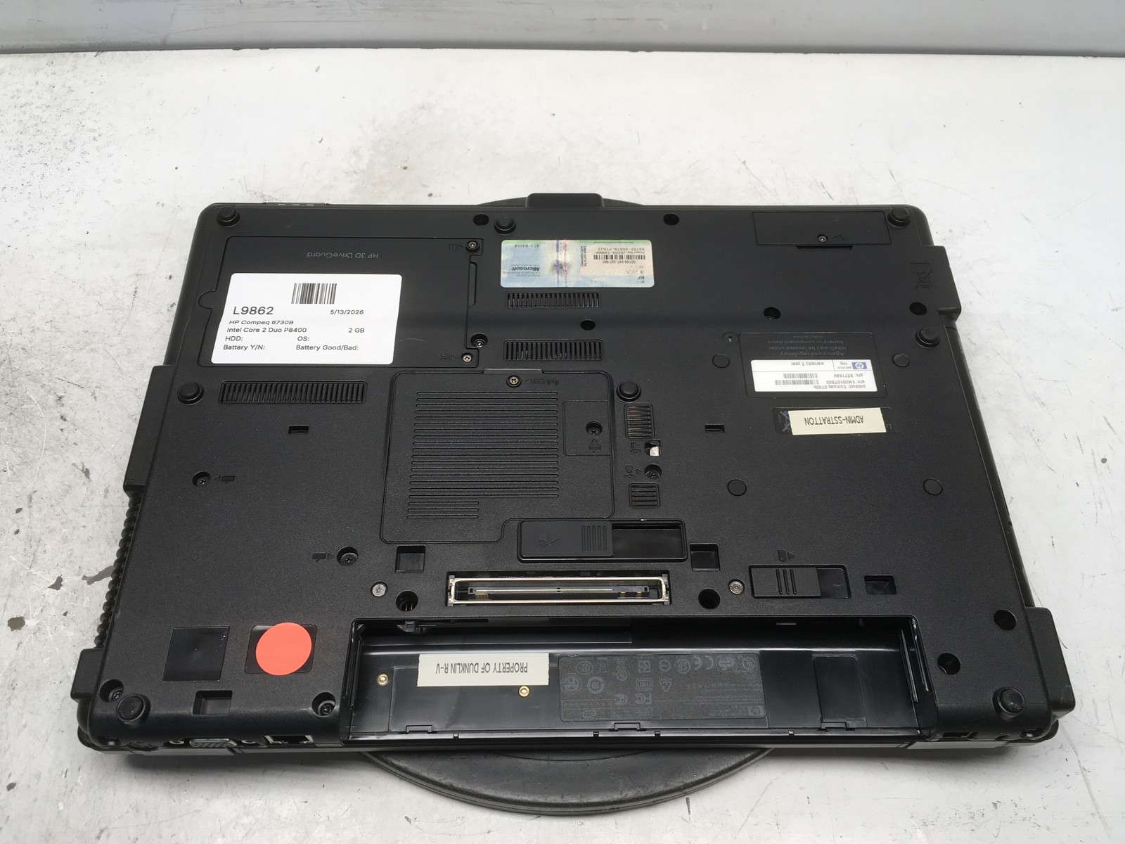 HP Compaq 6730B Intel Core 2 Duo P8400 2.26GHz 2 GB NO HDD No Batt