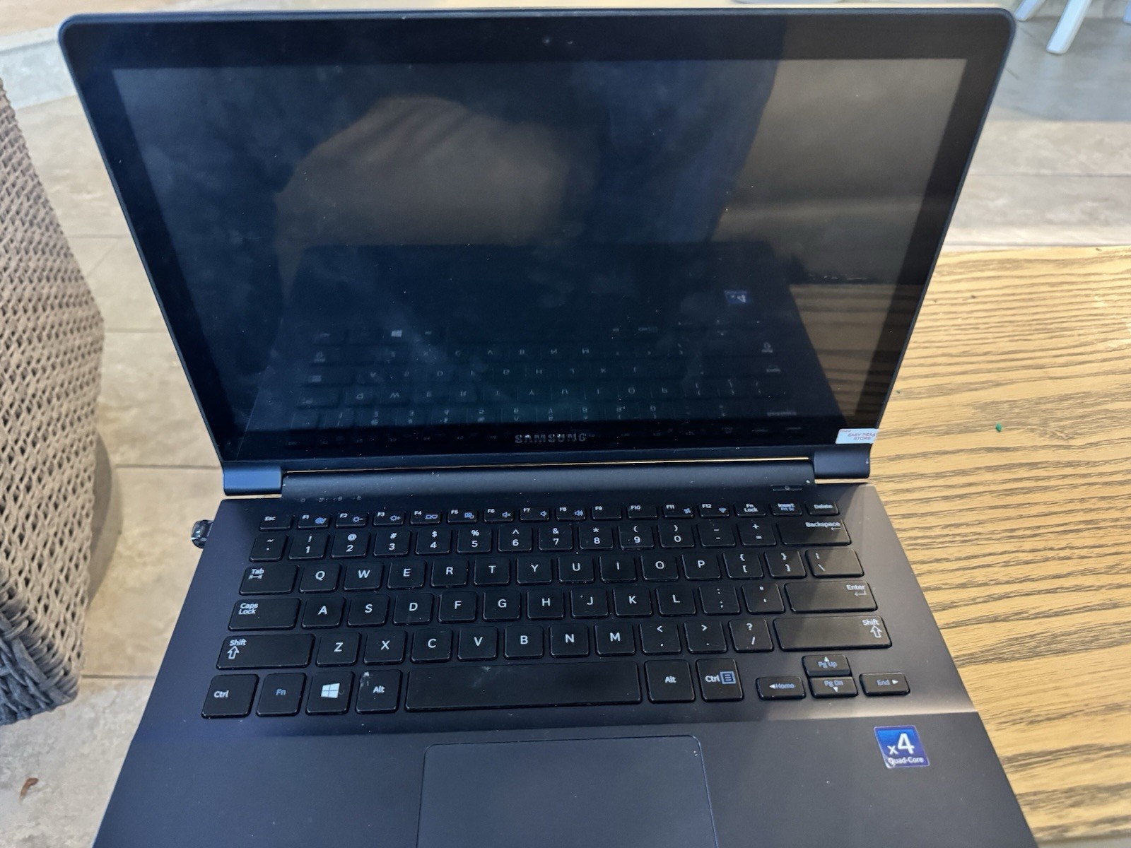 Samsung ATIV Book 9 Lite 13.3″ Touchscreen Laptop | Great Condition With charger