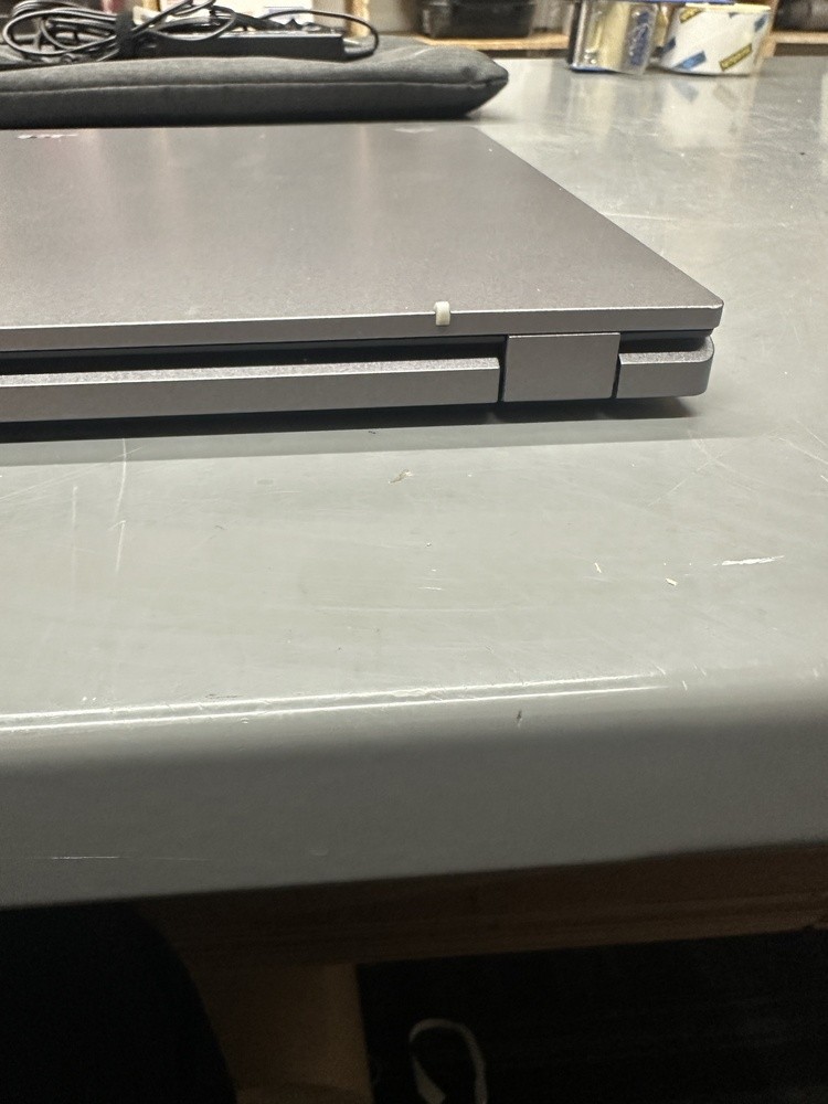 Acer Aspire 5 15 Laptop Used w/ Case and Charger