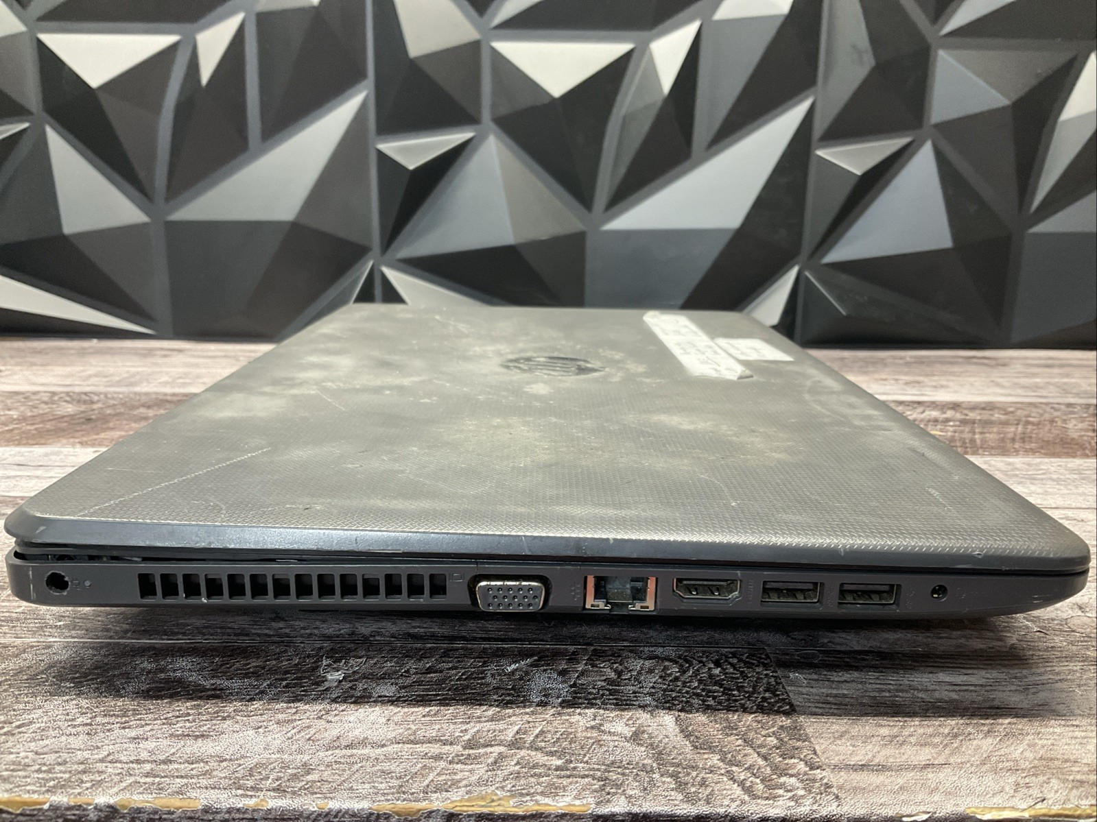 HP Laptop 17 / Unknown Processor / No RAM Laptop Notebook PC / C15