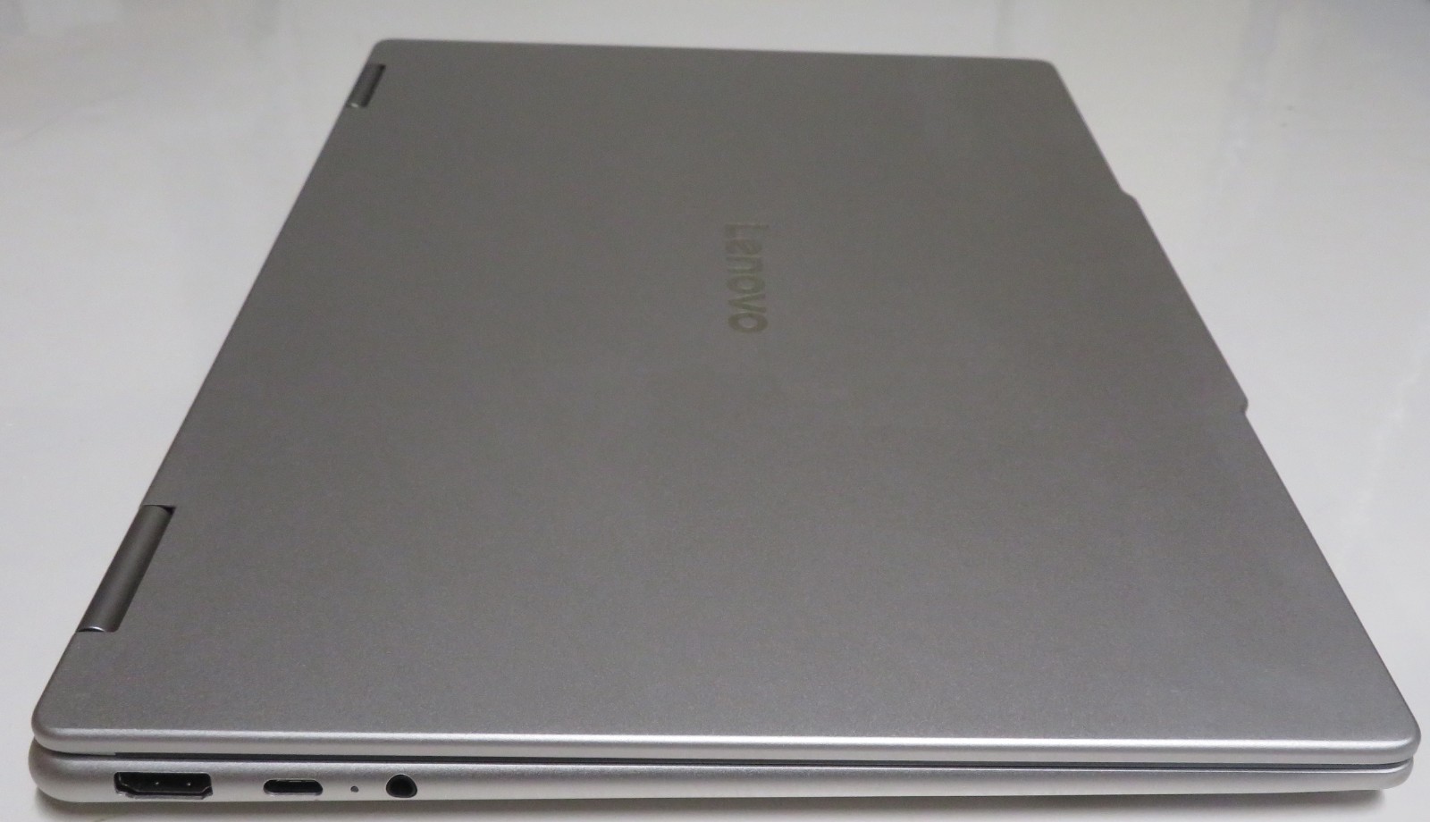 Lenovo Yoga 7 2-in-1 14″ 2K OLED Touch AMD Ryzen AI 7 350 16GB 1TB Copilot+ PC