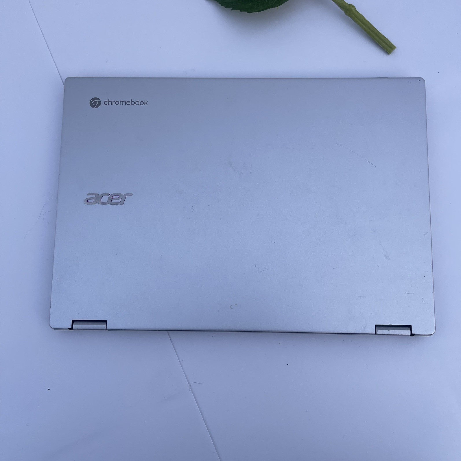 Acer CP514-1H-R3VR Spin 514 Chromebook 14″ AMD Ryzen R3 4GB RAM 64GB EMMC