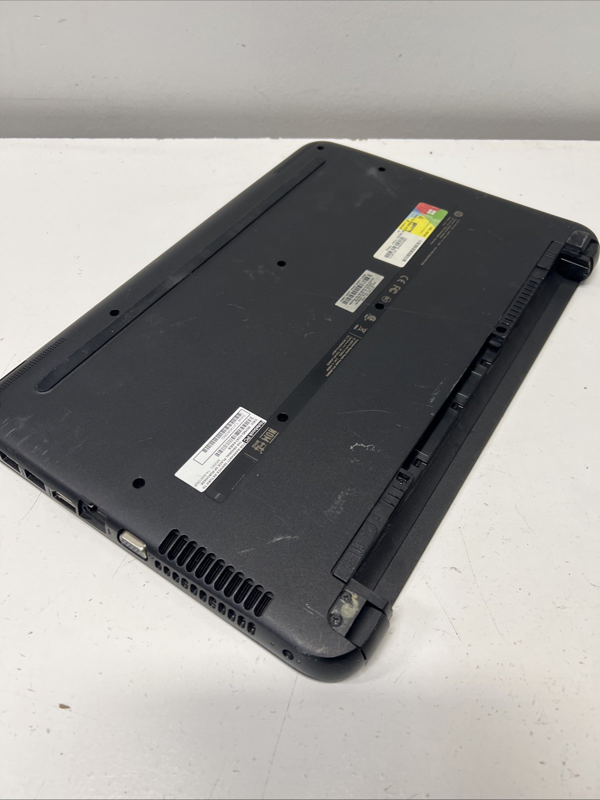 HP EliteBook 850 G8 i7 | 840 G2 i5 | Folio 9480m i5 + 3 More Laptops Lot of 6