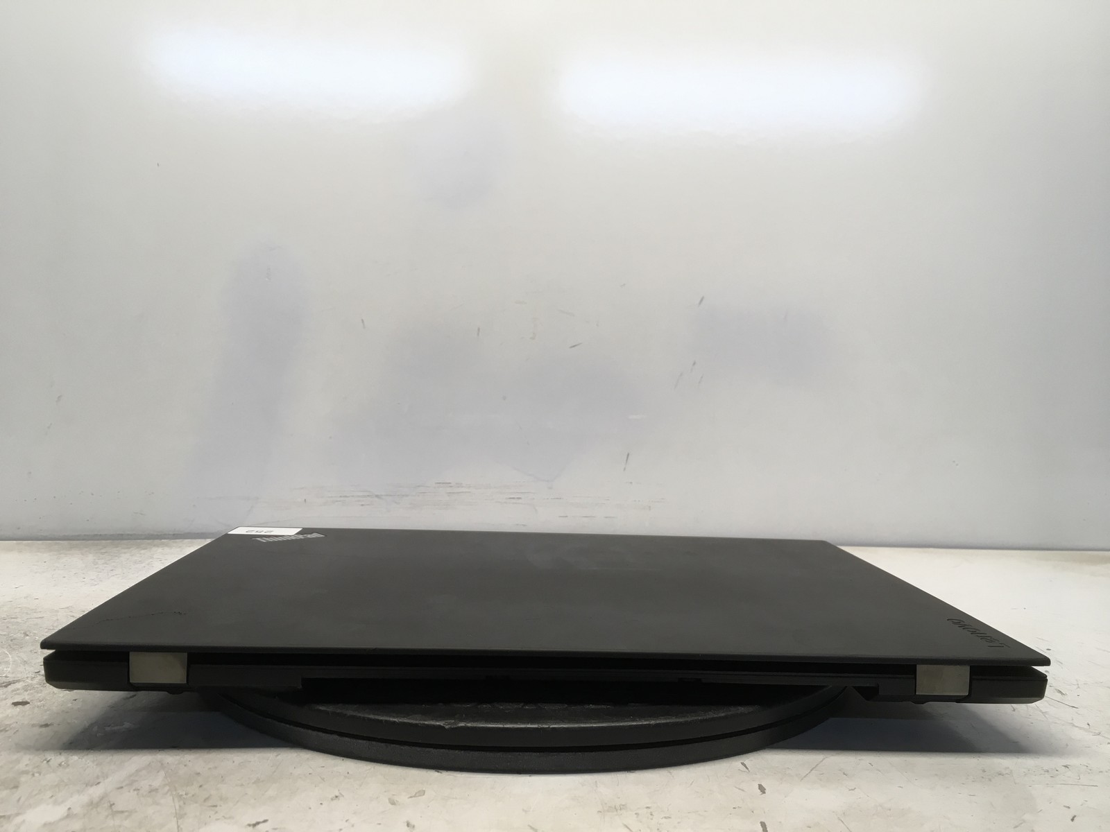 Lenovo ThinkPad T580 Intel i5 8th gen No RAM NO HDD No Batt