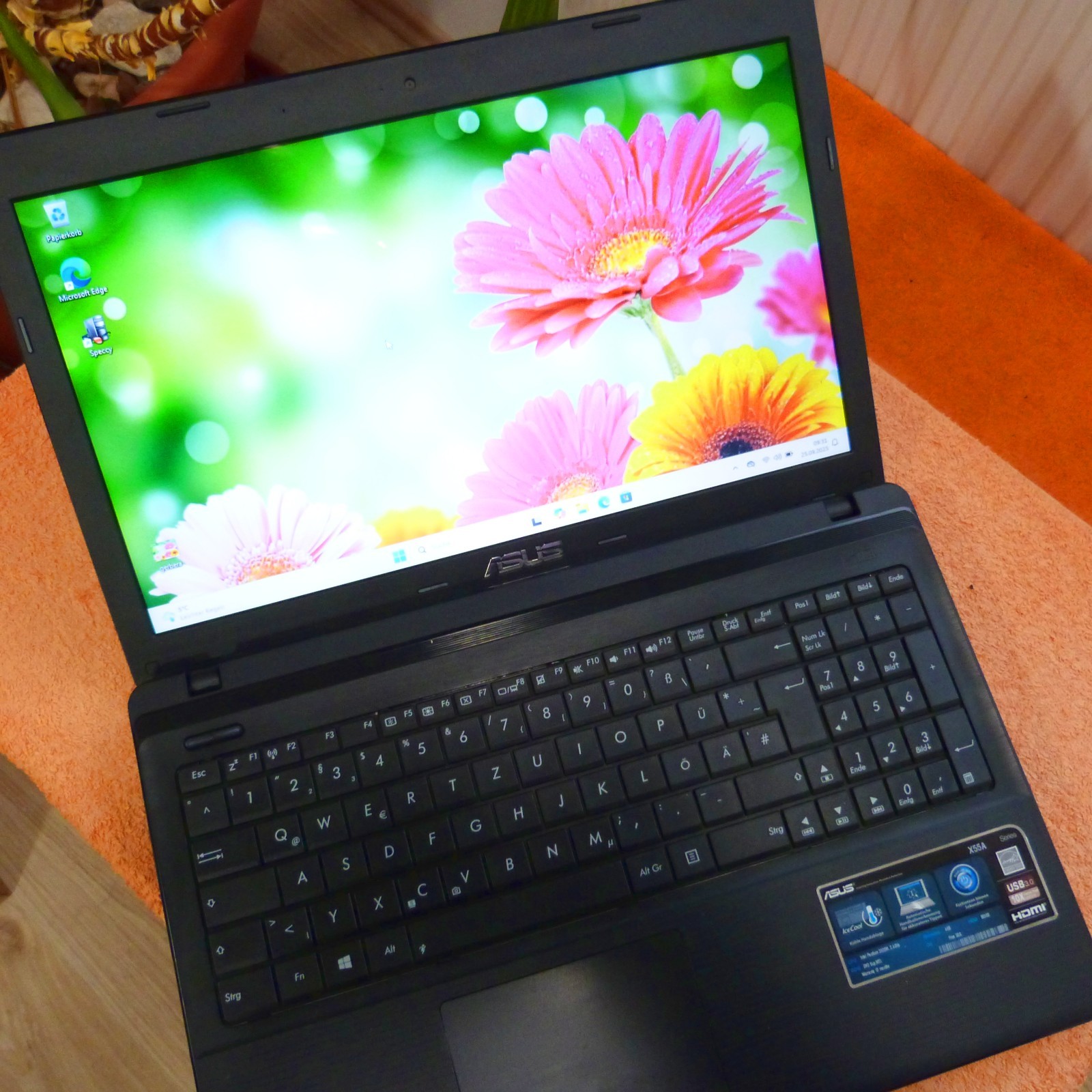 Asus K55 IceCOOL 15″ l 8GB RAM NEW l SSD Windows 11 PRO l BATTERY NEW HDMI USB3