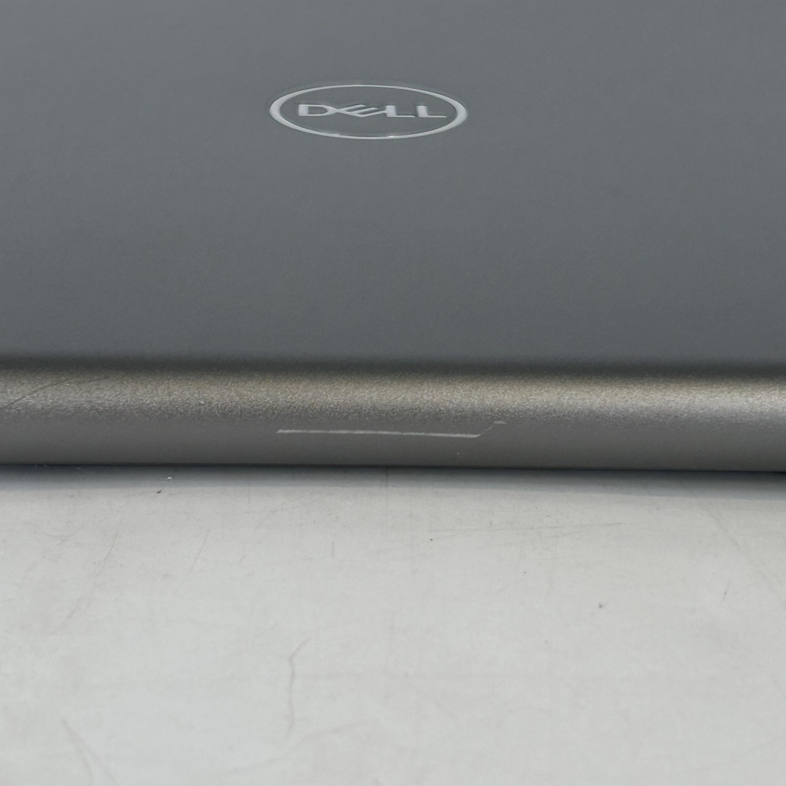 Dell Vostro 3530 15.6 Gray FHD 1.7 GHz i7-1355U 16GB RAM 1TB SSD Very Good