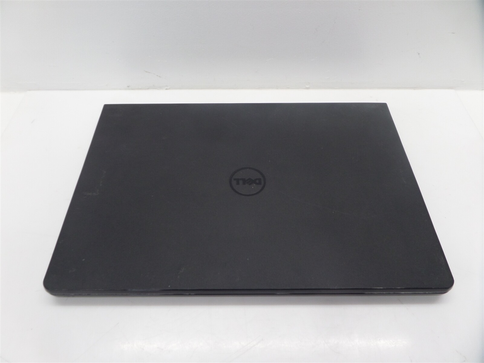 Dell Inspiron 15 5566 15.6″ Laptop w/ Intel i3-7100U 2.4GHz CPU 8GB RAM – No HDD
