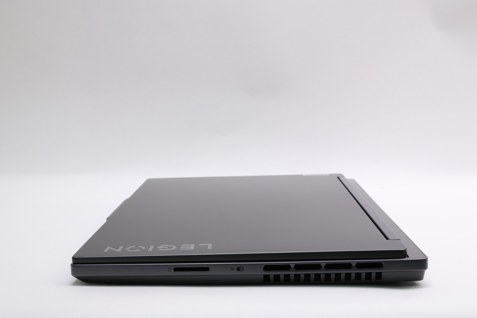 16″ QHD+ Lenovo Legion Slim 5 82Y9, AMD Ryzen 7 7840HS, 16GB, 512GB, RTX 4060