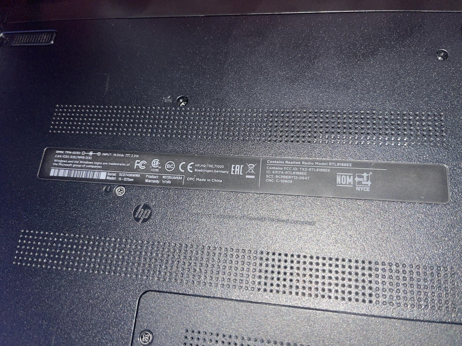 HP Pavillion Laptop 15-f200 Series (battery wont charge)