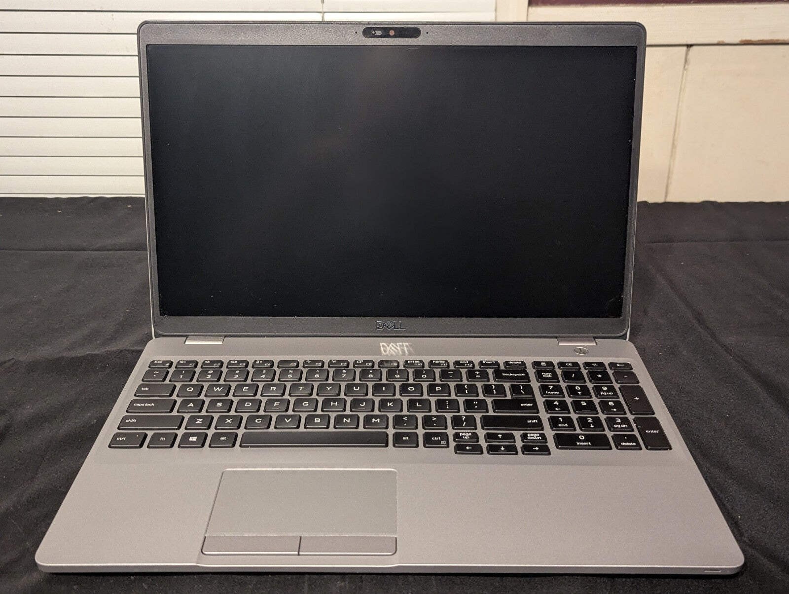 Dell Laptop – Latitude 5510 – i7-10610U 16GB 240GB NVMe SSD 15.3″ W11P