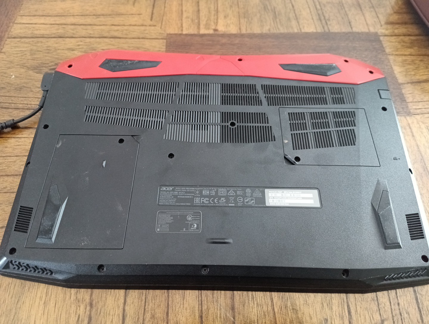 Acer Predator Helios 300 N17C1 Laptop Complete with Charger, 2 TB ssd