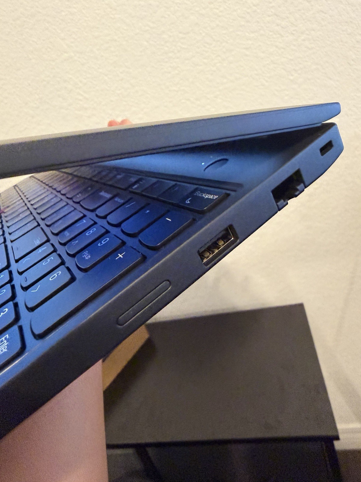 Lenovo ThinkPad T16 Gen 4 Ryzen AI 7 PRO 32GB RAM Touch Laptop Win 11 Pro