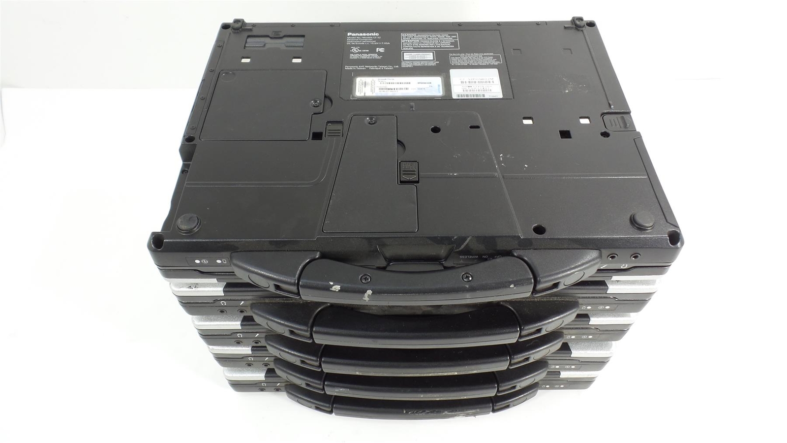 Lot 5 MK3 Panasonic Toughbook CF-52 Core i3 M 330 2.13GHz 2GB RAM – No HDD