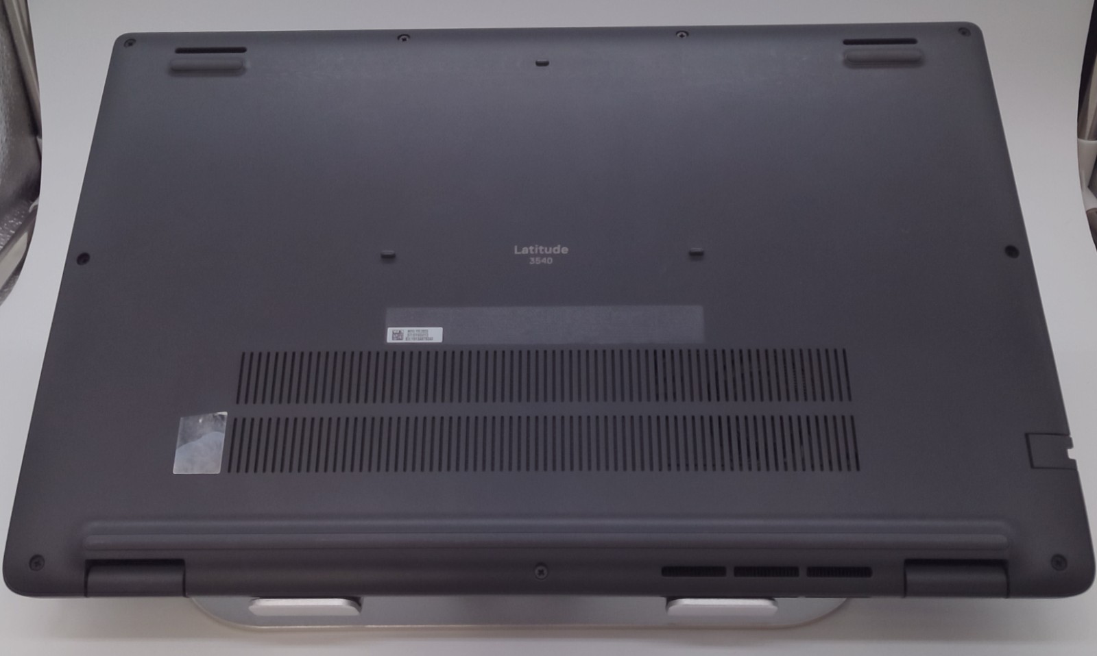 Dell Latitude 3540 Intel Core i7-1355U 512GB NVMe 16GB RAM Win11Pro – USED NO AC