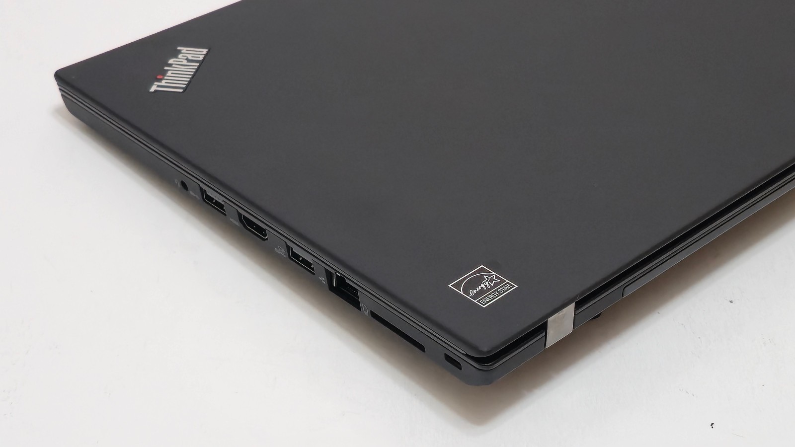 Lenovo ThinkPad T480 (i7-8th 32GB RAM 1TB SSD) 14″ Touch GeForce 2GB GPU – MINT