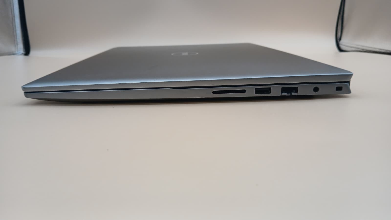 Dell Vostro 16 5630 i7-1360P 16GB RAM 1TB SSD 16″ FHD Windows 11 Laptop