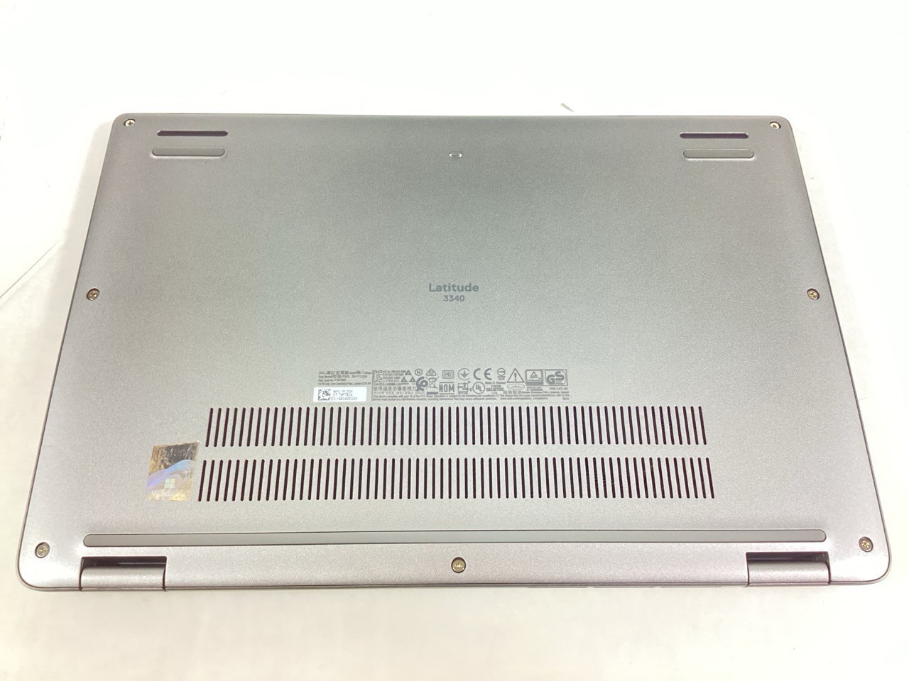 Dell Latitude 3340 13.3″ FHD i5-1335U 1.3GHz 8GB 256GB WiFi 6E – YJPN6