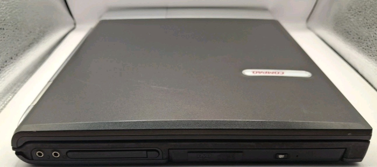 15″ Compaq Evo N800c Intel Pentium 4 2.00GHz/1GB RAM/DVD/160GB HDD/Cord
