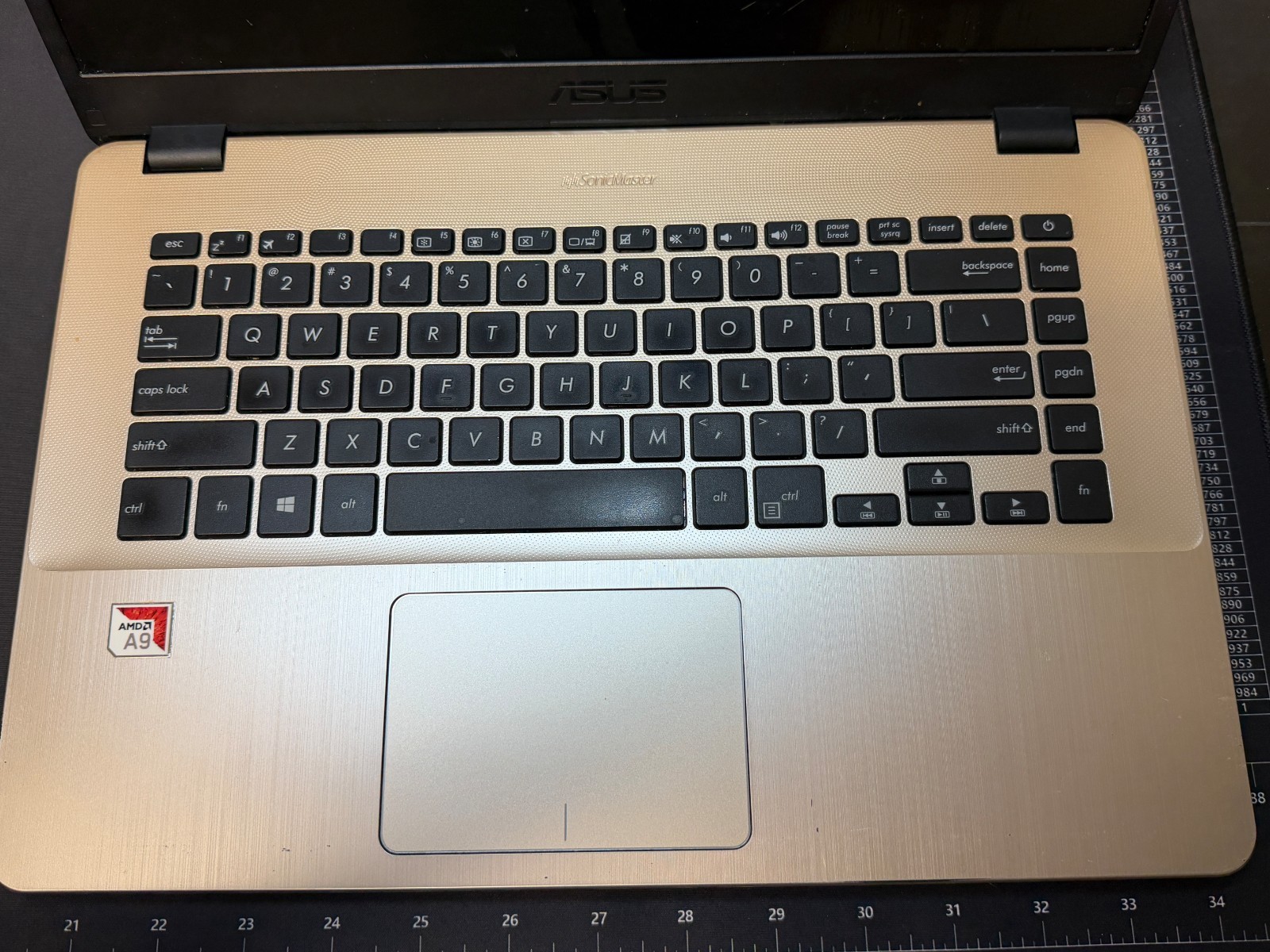 Asus Vivobook 15 X505B 15.6″ AMD A9-9420 RADEON FOR PARTS/REPAIR